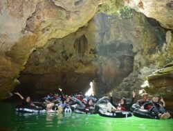 5 Gua Paling Eksotis di Indonesia, Surganya Petualang Alam