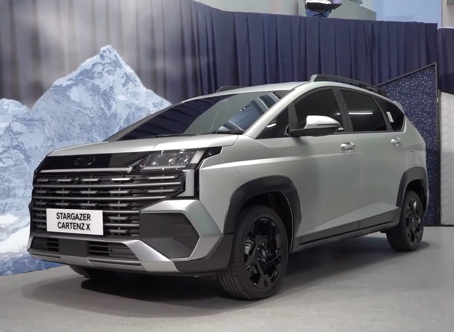 Hyundai Stargazer Cartenz dan Stargazer Cartenz X dalam pameran GIIAS 2025