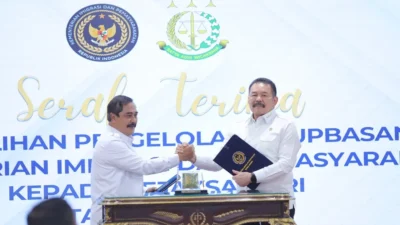 Jaksa Agung RI ST Burhanuddin dan Menteri Imigrasi dan Pemasyarakatan Agus Andrianto