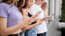 Cara Membuat Polling WhatsApp di Grup