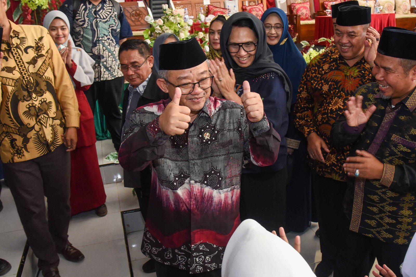 MPLS Ramah 2025, Mendikdasmen Ajak Orang Tua Antar Anak