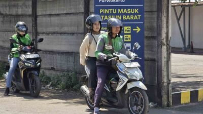 Pintu Barat Stasiun Purwokerto