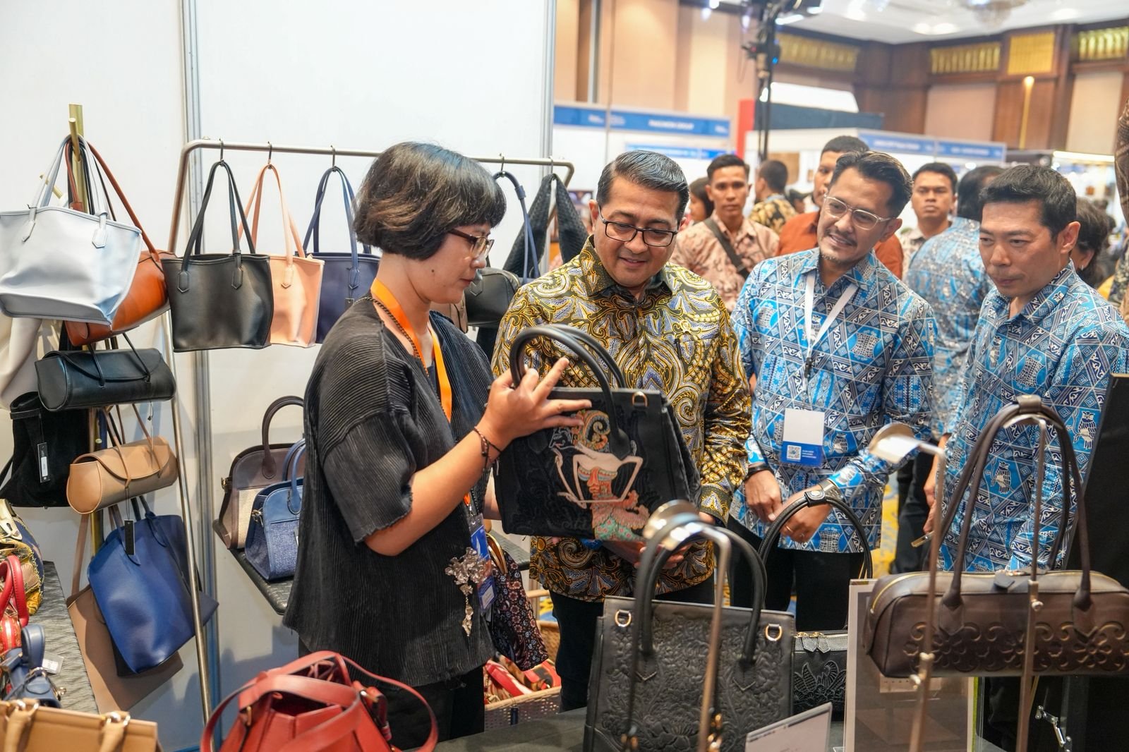 Menteri Ekraf: Generasi Muda Cenderung Pilih Ekonomi Kreatif