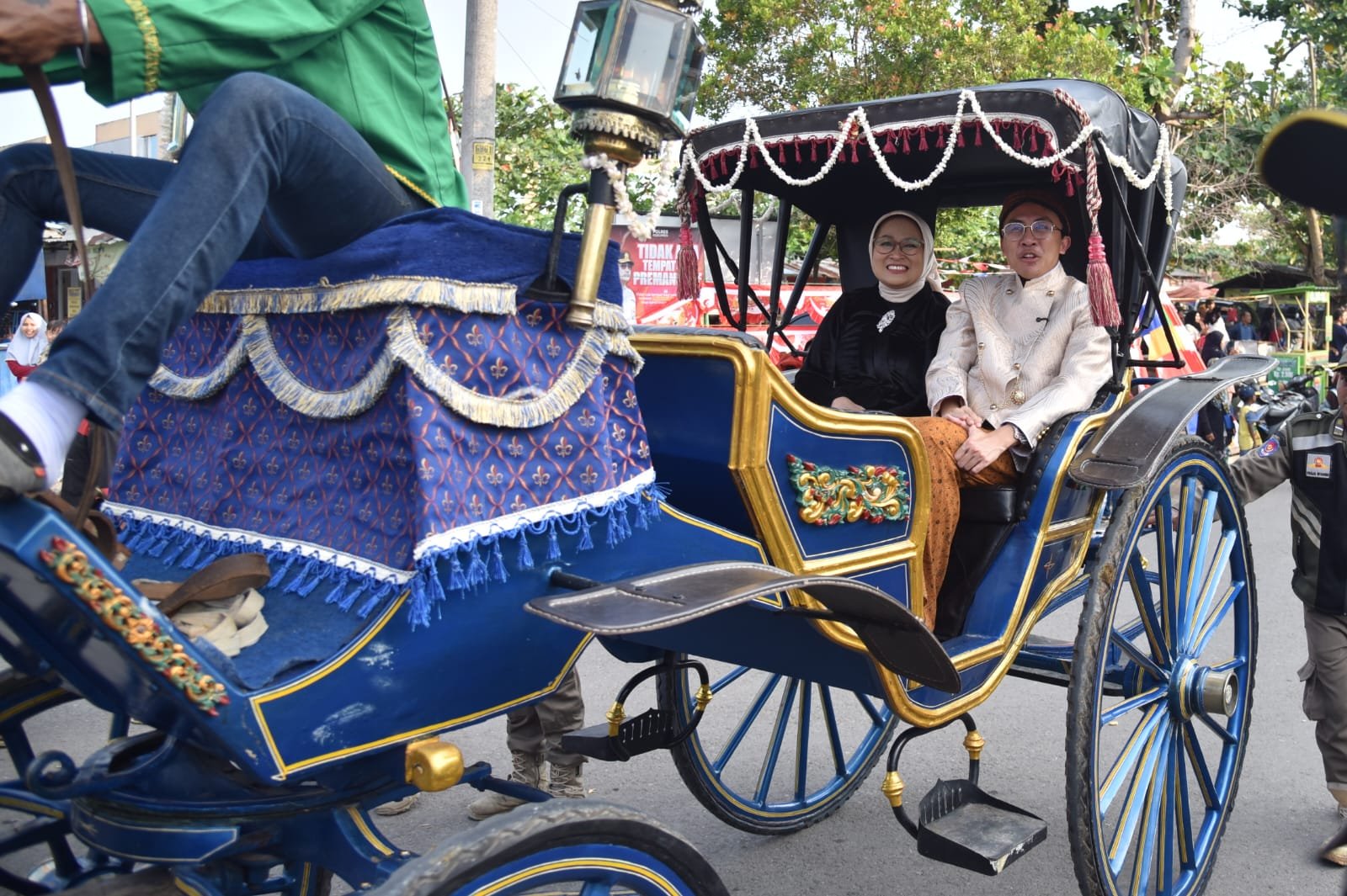 Kirab Budaya Semarakkan Perayaan 70 Tahun Mbah Suman dan Padepokan Sehat Medika