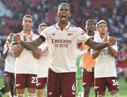 Hasil Liga Inggris: Arsenal Bungkam MU, Chelsea Ditahan Imbang Crystal Palace