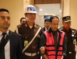 Kejagung Tetapkan Nadiem Makarim Tersangka Korupsi Digitalisasi Pendidikan Rp1,98 Triliun