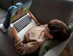 8 Situs Baca Komik Online Gratis dan Legal 2025, Aman untuk Kantong!