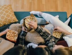 Manfaat Ngemil: Cemilan Lezat yang Ternyata Baik bagi Tubuh