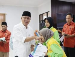 Bupati Banyumas Berikan Tali Asih kepada Atlet Peraih Medali Porsema NU XIII