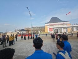 Mahasiswa Banyumas Gelar Aksi, Desak Revisi Tunjangan DPRD