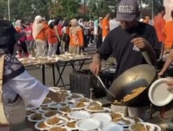 Bulog Banyumas Gelar Uji Tanak Beras SPHP, Begini Respons Warga