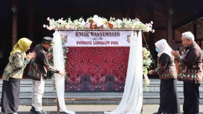 Hari Batik Nasional 2025: Bupati Ajak Warga Lestarikan Batik Banyumasan