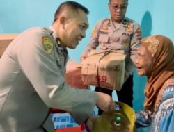 Polres Purbalingga Bedah Rumah Lansia Hidup Sebatang Kara di Desa Panusupan