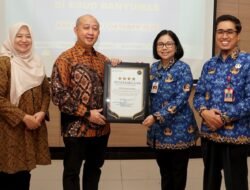 Berhasil Transformasi Digital, BPJS Kesehatan Serahkan Sertifikat Bintang 4 ke RSUD Banyumas