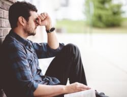 5 Fase yang Harus Dilalui Setelah Patah Hati