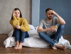 Hubungan Mulai Membosankan? Ini 5 Tips Jitu Mengatasi Kejenuhan dengan Pasangan