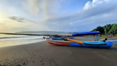 10 Tempat Wisata di Cilacap yang Wajib Dikunjungi, Dari Pantai hingga Sejarah