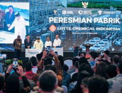 Prabowo Resmikan Pabrik Petrokimia Terbesar di Asia Tenggara