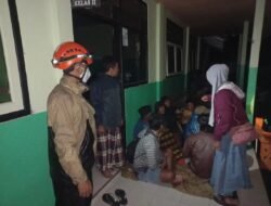 Status Semeru Naik ke Level Awas, BNPB Evakuasi Ratusan Warga
