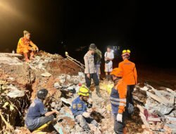 Video Longsor di Majenang Cilacap, Basarnas: 2 Ditemukan Tewas, 21 Orang dalam Pencarian