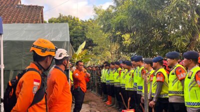 Tim SAR Terus Kerahkan Segala Upaya Cari 10 Korban yang Masih Tertimbun Longsor di Majenang
