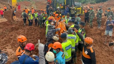 Sepekan Pencarian Longsor Majenang, Tim SAR Masih Berupaya Temukan 5 Korban