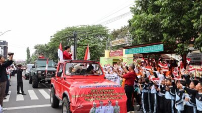Bawa Kisah Baturraden dan Berprestasi Tingkat Nasional, Siswa di Purwokerto Diarak Keliling Kota