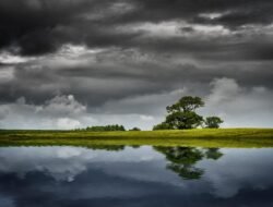 Prakiraan Cuaca Jawa Tengah Hari Ini Sabtu 27 Desember 2025, Waspadai Potensi Hujan Lebat