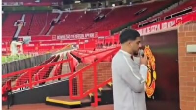 Manchester United Cetak Sejarah: Azan Menggema di Stadion Old Trafford untuk Pertama Kalinya