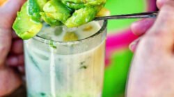 Resep Minuman Buka Puasa: Es Dawet Alpukat Segar, Manis, dan Gampang Dibuat!