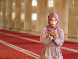 3 Waktu Terkabulnya Doa saat Ramadan yang Wajib Diketahui Umat Islam