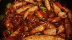 Resep Buka Puasa: Cumi Balado Petai, Menu Berbuka Pedas yang Bikin Nagih