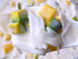 Buka Puasa Pakai Apa Nih? Yuk Coba Cara Mudah Membuat Es Teler, Segar Bikin Nagih!