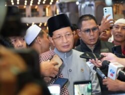 Presiden Prabowo Salat Idulfitri di Aceh, Menag: Bentuk Kepedulian untuk Warga Terdampak Bencana