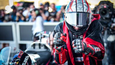 MotoGP Thailand 2026 Berakhir Petaka bagi Marc Marquez, Marco Bezzecchi Cetak Sejarah Manis