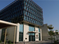 Kapal Musaffah 2 Meledak di Dekat Selat Hormuz, KBRI Abu Dhabi: Tiga WNI Masih Hilang