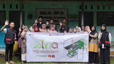 Mahasiswa Telkom University Ciptakan Mesin Pengayak Gula Kelapa Tenaga Surya di Banyumas