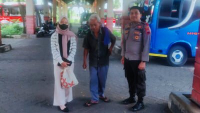 Aksi Cepat Polisi Banyumas, Tas Penumpang Tertinggal di Bus Berhasil Dikembalikan