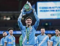 Manchester City Angkat Trofi Piala Liga, Guardiola Tetap Realistis soal Perebutan Gelar Liga