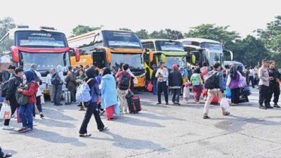 Penumpang Mudik Gunakan Angkutan Umum Tembus 6,2 Juta Orang, Kereta Api Jadi Andalan