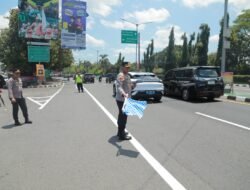 Polres Klaten Tarik Arus di Exit Tol Prambanan, Kemacetan Arah Yogyakarta Berhasil Dikendalikan