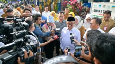 TKA SMP 2026 Diklaim Lancar dan Anticurang, Mendikdasmen: Bukan Penentu Kelulusan