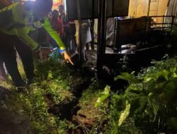 Motor Terjun ke Sungai di Jembatan Kali Pelus, Satu Remaja Hilang