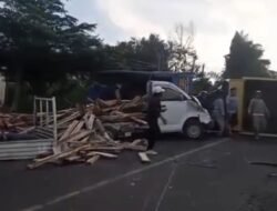 Kecelakaan Beruntun di Wonosobo, 1 Orang Tewas dan 4 Luka-luka