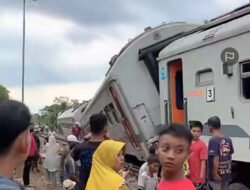 KA Bangunkarta Anjlok di Bumiayu, Penumpang Selamat Dievakuasi ke Stasiun