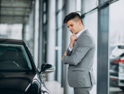 Mending Beli Mobil Bekas atau Baru? Ini Jawaban Buat Kamu yang Galau