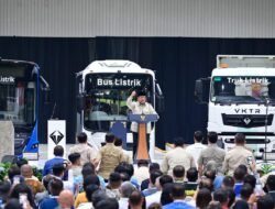 Prabowo Bangga RI Mampu Produksi Bus dan Truk Listrik, Target Sedan Massal 2028