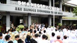 Prabowo Tinjau Hasil Renovasi SMAN 1 Cilacap, Tegaskan Semua Sekolah Akan Diperbaiki