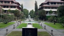 Farmasi UMP–ITB Kembangkan Jalur Kuliah Terintegrasi dan Pendidikan Berjenjang