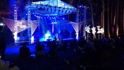 BRI Jazz Gunung Slamet 2026 Digelar di Baturraden, Hujan Tak Surutkan Antusias Penonton